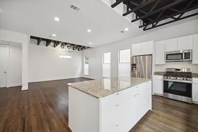 1105 W 21st Street #B, Houston, TX 77008 - Photo 10