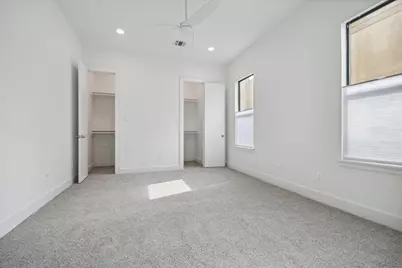1105 W 21st Street #B, Houston, TX 77008 - Photo 16