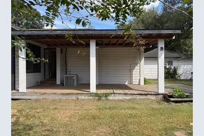 1011 West Phillips Street, Alvin, TX 77511 - Photo 14