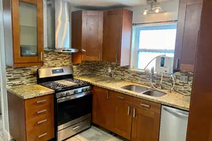 2419 Briarlee Dr, Houston, TX 77077 - Photo 2