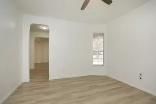 1126 Colonial Heights Dr, Richmond, TX 77406 - Photo 10