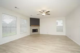 1126 Colonial Heights Dr, Richmond, TX 77406 - Photo 12