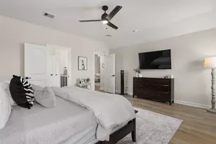 13709 Gaff Rig Dr, Texas City, TX 77510 - Photo 16