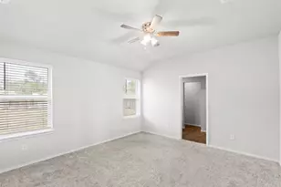 16905 Rich Pines Dr, Conroe, TX 77302 - Photo 10