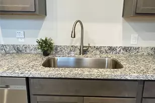 16888 W Ivanhoe, Montgomery, TX 77316 - Photo 6