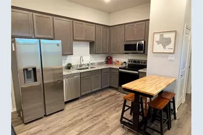 16888 W Ivanhoe, Montgomery, TX 77316 - Photo 2