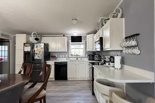 97 White Sands Dr, Kingwood, TX 77339 - Photo 4