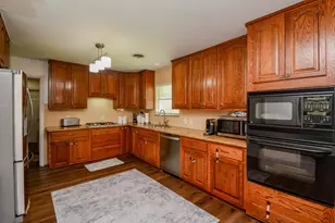 11933 Barryknoll Ln, Houston, TX 77024 - Photo 8