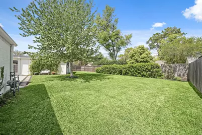 10614 Riverview Drive, Houston, TX 77042 - Photo 42