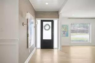 10614 Riverview Dr, Houston, TX 77042 - Photo 4