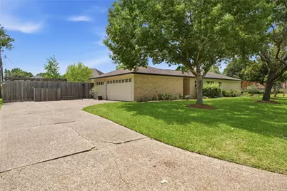 1901 Acacia Street, League City, TX 77573 - Photo 36