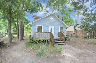 22315 Rustic Bridge Ln, Kingwood, TX 77339 - Photo 2