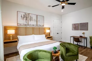 1305 E 27th St St, Houston, TX 77009 - Photo 16