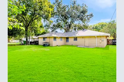 7406 Janak Drive, Houston, TX 77055 - Photo 14