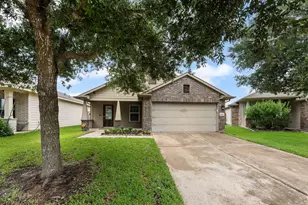 10806 Harston Dr, Tomball, TX 77375 - Photo 4