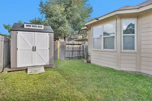 9934 Sterling Pl Dr, Conroe, TX 77303 - Photo 46