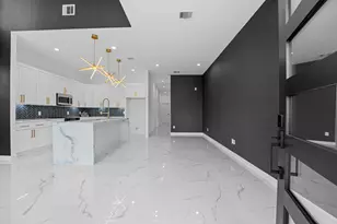 7323 Bastogne Rd, Houston, TX 77033 - Photo 18