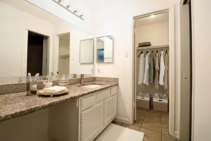 10314 Hollow Canyon Ct, Sugar Land, TX 77498 - Photo 18