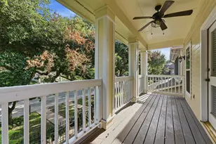 421 Westmoreland St, Houston, TX 77006 - Photo 20