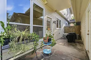 421 Westmoreland St, Houston, TX 77006 - Photo 26