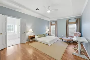 421 Westmoreland St, Houston, TX 77006 - Photo 16