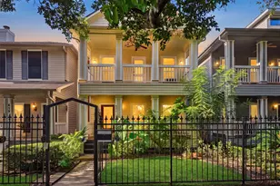 421 Westmoreland St, Houston, TX 77006 - Photo 1