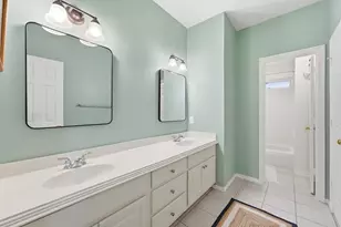 421 Westmoreland St, Houston, TX 77006 - Photo 22