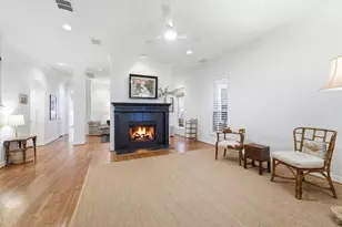 421 Westmoreland St, Houston, TX 77006 - Photo 6