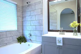 133 Cotton Dr, Lake Jackson, TX 77566 - Photo 16