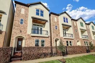 1007 E 28th St, Houston, TX 77009 - Photo 2