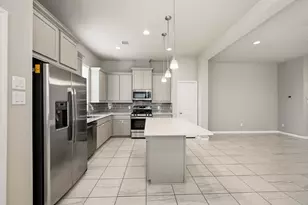 8718 Laurel Crest Dr, Missouri City, TX 77459 - Photo 10