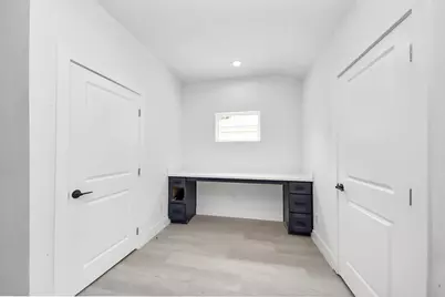 4918 Culmore Lane, Houston, TX 77021 - Photo 8