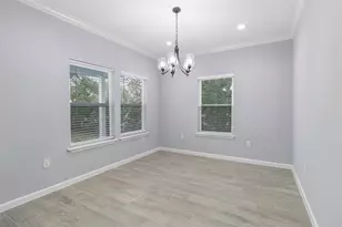 510 Bluebonnet Dr, La Marque, TX 77568 - Photo 6