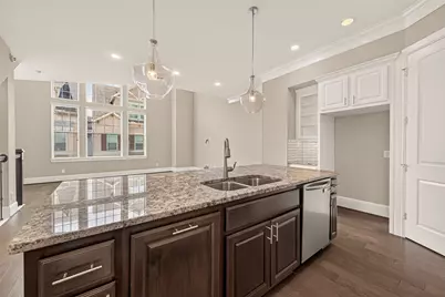 8326 Ginger Oak Street, Houston, TX 77055 - Photo 14