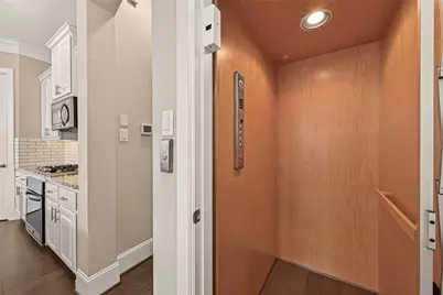 8326 Ginger Oak Street, Houston, TX 77055 - Photo 16