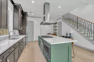 1724 Ridgewood St, Houston, TX 77006 - Photo 4