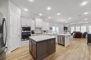 15018 Fisher Reservoir Dr, Cypress, TX 77433 - Photo 10