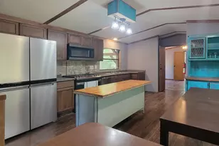 124 Mockingbird Ln, Trinity, TX 75862 - Photo 8