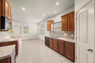 3606 Canvasback Ln, Houston, TX 77047 - Photo 6