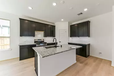 4221 Red Cedar Ring Lane, Pinehurst, TX 77362 - Photo 10