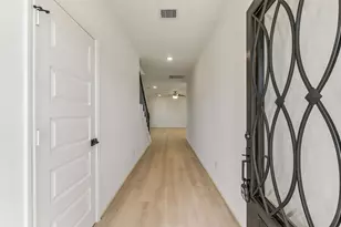 4221 Red Cedar Ring Ln, Pinehurst, TX 77362 - Photo 4