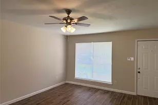 1426 Cartwright Rd, Missouri City, TX 77489 - Photo 2