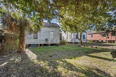 2814 Avenue L, Galveston, TX 77550 - Photo 6