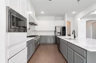1303 Gardenia Dr, Houston, TX 77018 - Photo 12
