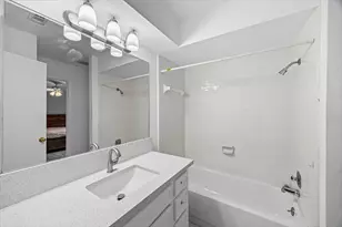 664 N Eldridge Pkwy, Houston, TX 77079 - Photo 26