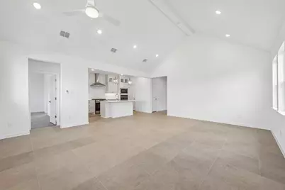 220 Dunovant Drive, Sealy, TX 77474 - Photo 10