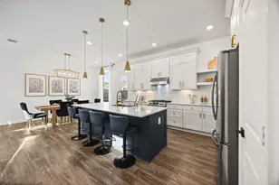 35425 Woodtrace Cir, Pinehurst, TX 77362 - Photo 16