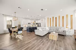 35425 Woodtrace Cir, Pinehurst, TX 77362 - Photo 4