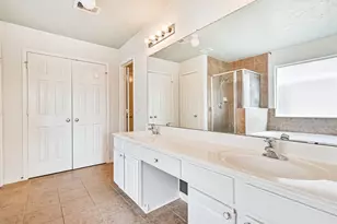 4605 Meadow Way Dr, Deer Park, TX 77536 - Photo 24