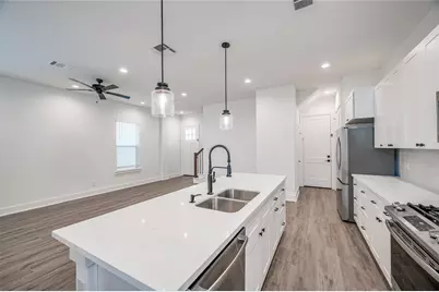 1216 McNeil Street, Houston, TX 77009 - Photo 8